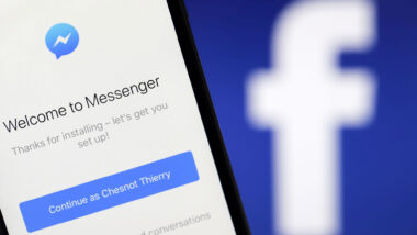 How to View Facebook Messages without Installing the Messenger App
