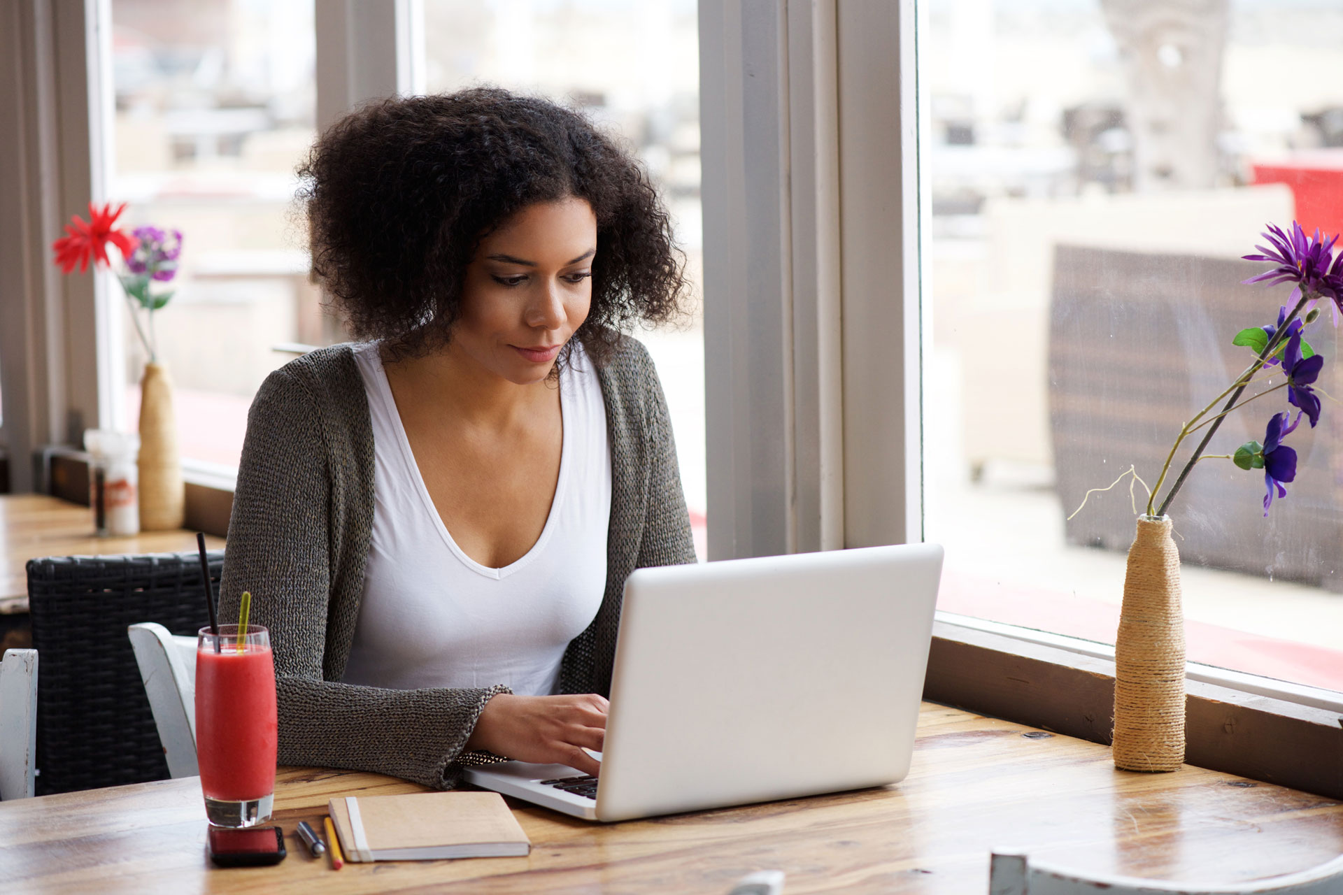 5 Reasons Blogging is Still a Better Career Opportunity