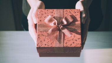 The dos and don’ts of giving gifts
