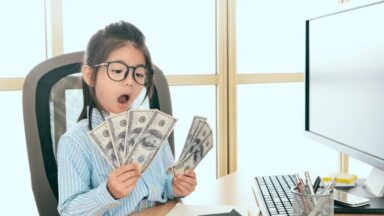 How Financial Literacy Improves Your Life?
