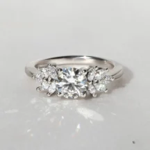A Beginner’s Guide to Choosing the Right Engagement Ring Style
