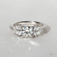 A Beginner’s Guide to Choosing the Right Engagement Ring Style